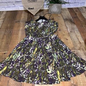 Lululemon City Summer Dress Floral Sport White Multi / Narrow Court Stripe 8